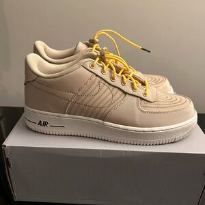 Nike Air Force 1 LV8 3 Sanddrift/Citron Pulse/Hemp/Sail
